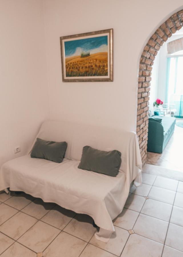 Apartments Hortensia Opatija Bagian luar foto