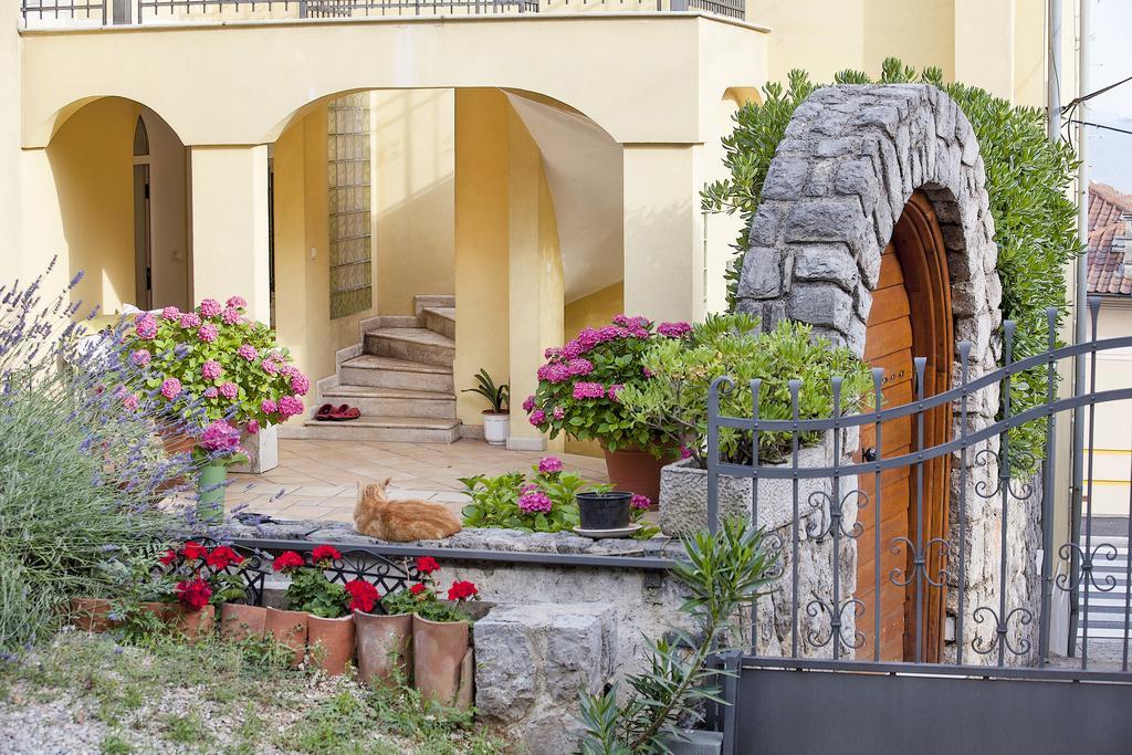 Apartments Hortensia Opatija Bagian luar foto